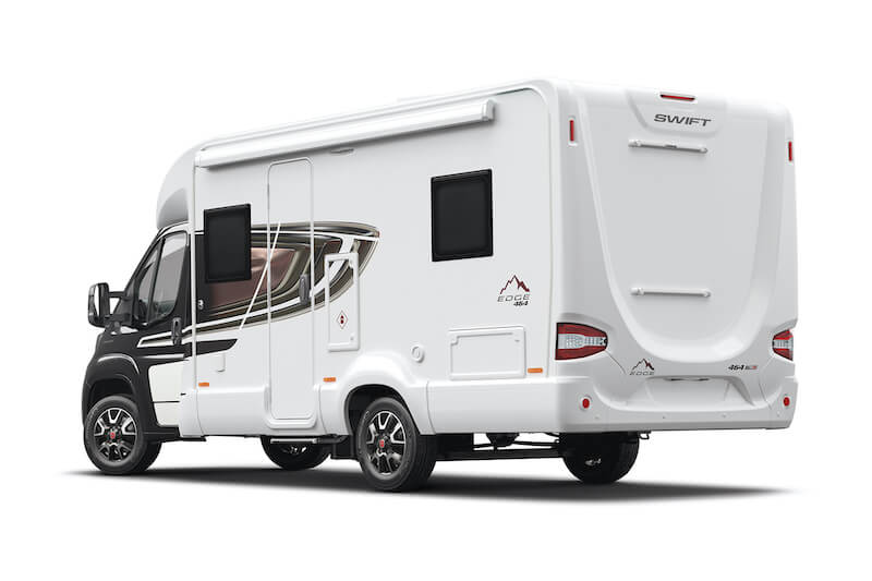 ext-edge-464-rear-3q-black-edition-swift