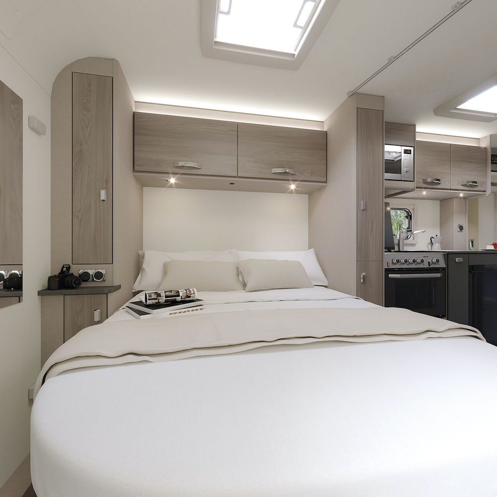 [INT]-Edge-494-Bedroom-[SWIFT]