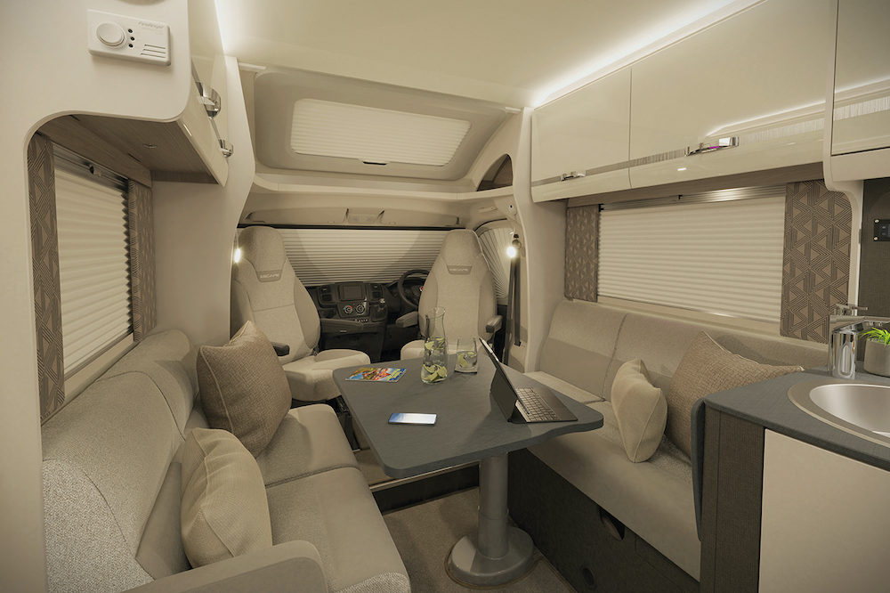 [INT]-Escape-694-Front-Lounge-Night-Time-[SWIFT]