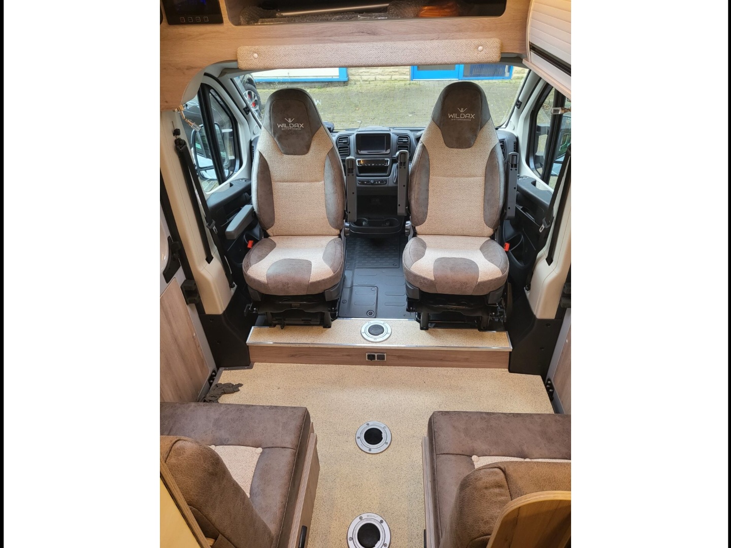 pulsar front seats