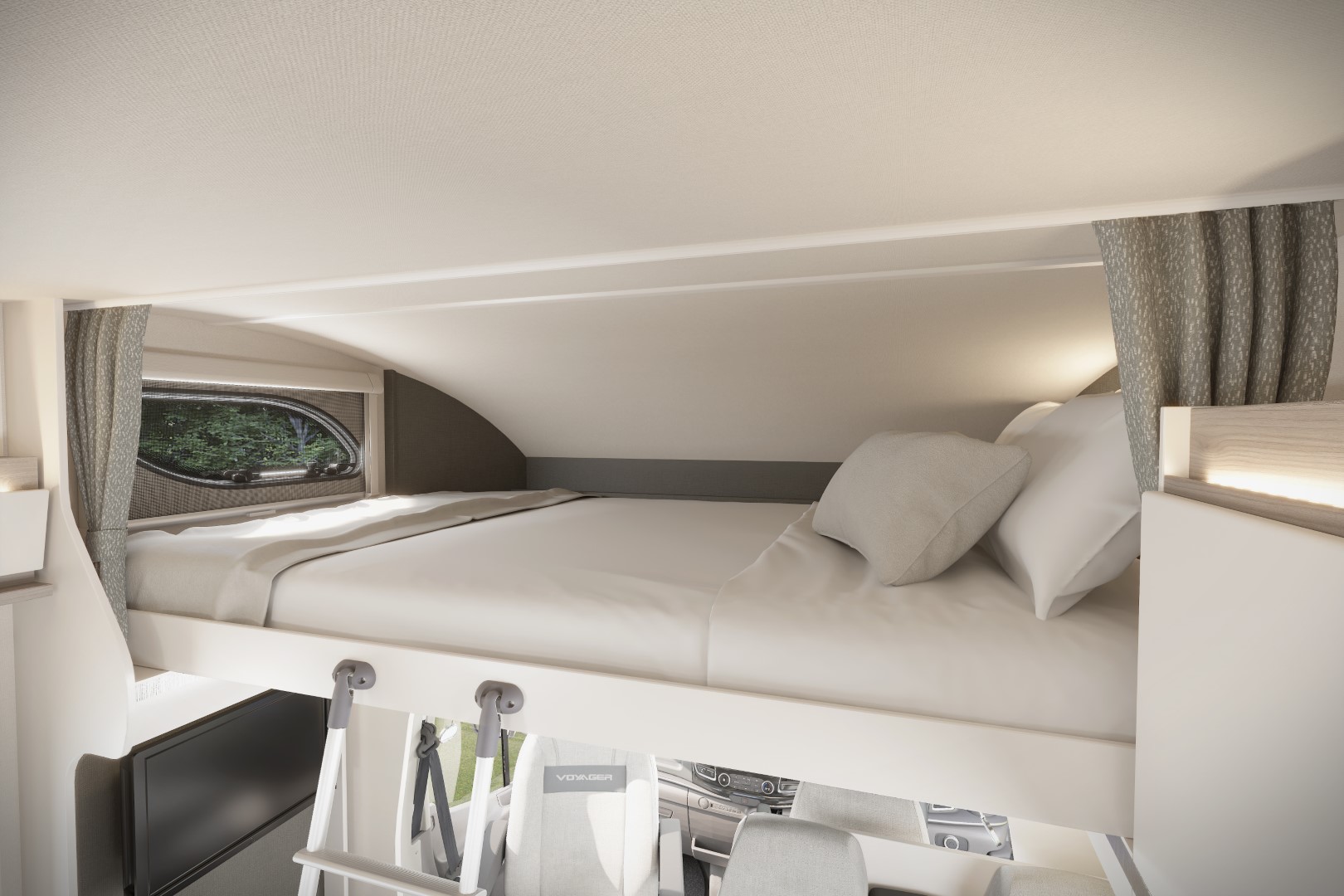 [INT]-Voyager-475-Cab-Bed-[SWIFT]